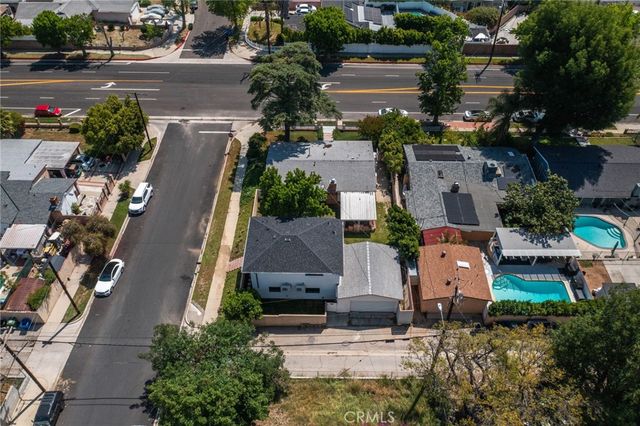 9661 Hayvenhurst Avenue, Northridge, CA 91343