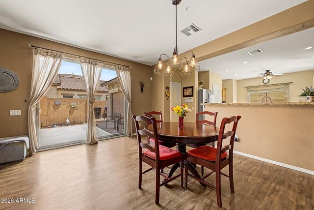 923 E Waterview Place, Chandler, AZ 85249