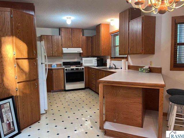 44221 Rabbit Road, St. Peter, MN 56082