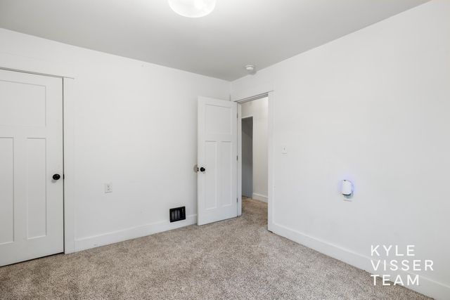 1240 Bemis Street SE, Grand Rapids, MI 49506