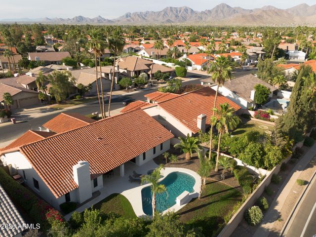 9765 E TURQUOISE Avenue, Scottsdale, AZ 85258