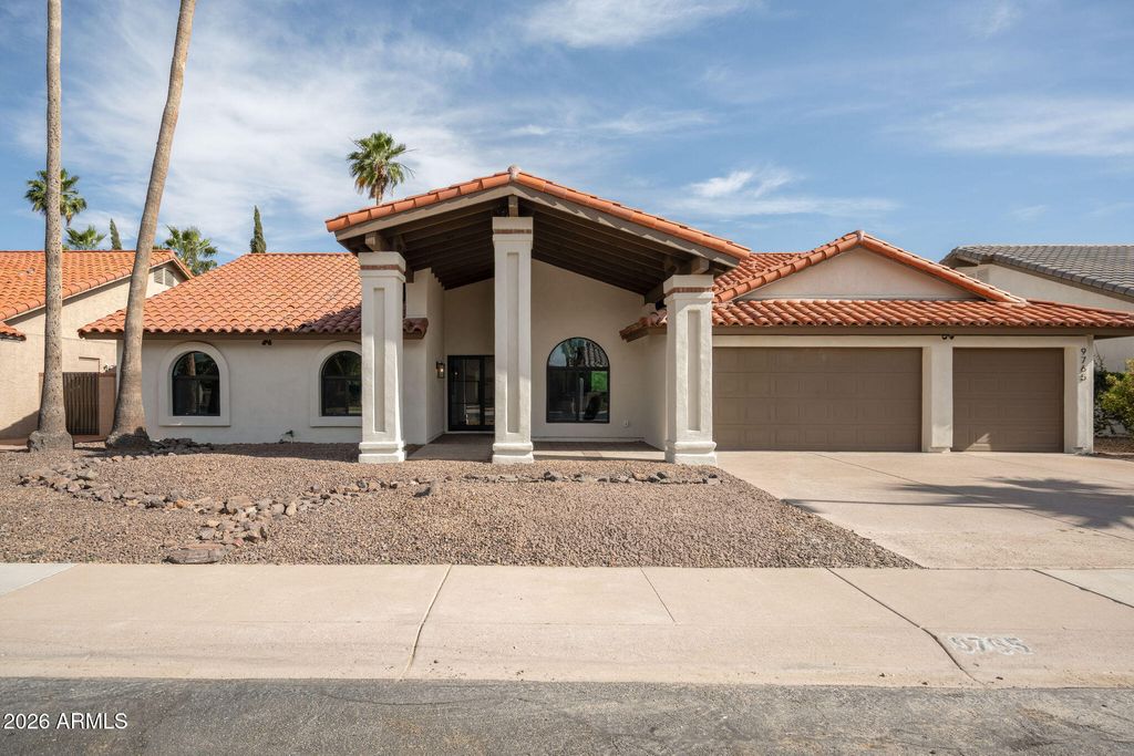 9765 E TURQUOISE Avenue, Scottsdale, AZ 85258