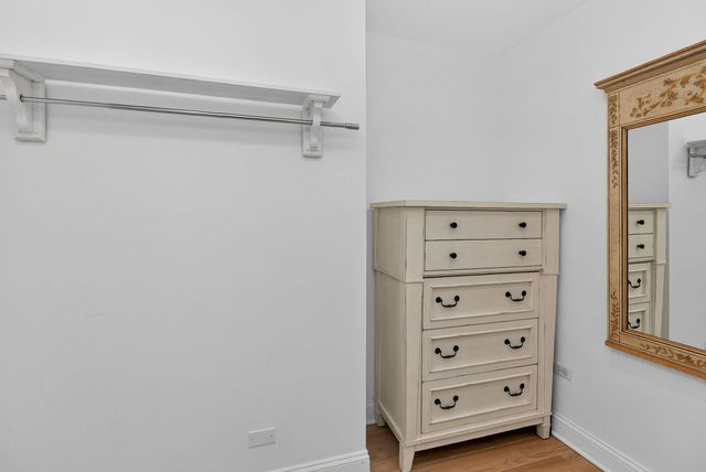 39 Mockingbird Lane, Oak Brook, IL 60523