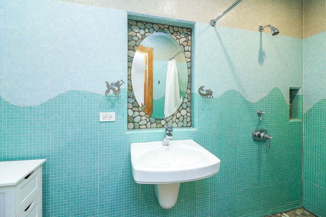 39 Mockingbird Lane, Oak Brook, IL 60523