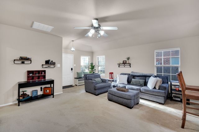 2005 Peony Street, Heartland, TX 75126