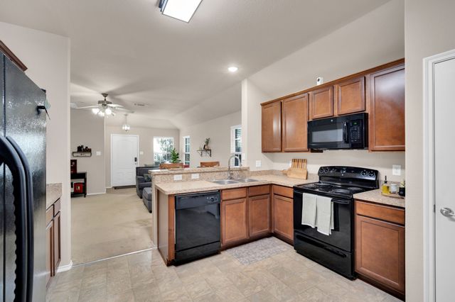 2005 Peony Street, Heartland, TX 75126