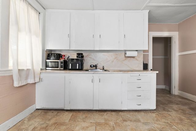 508 Elliott St, Beverly, MA 01915