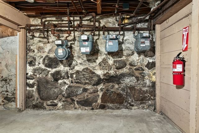 508 Elliott St, Beverly, MA 01915