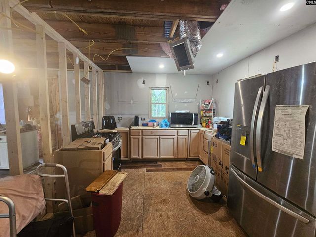 808 Highway 6, Swansea, SC 29160