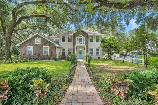 1507 W WINDHORST ROAD, Brandon, FL 33510