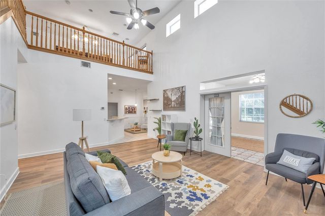1507 W WINDHORST ROAD, Brandon, FL 33510