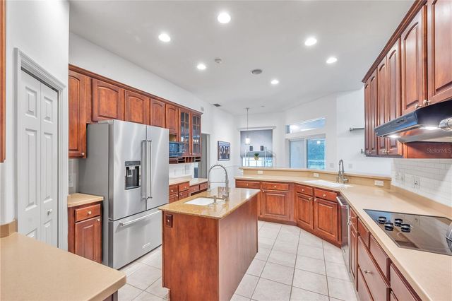 1507 W WINDHORST ROAD, Brandon, FL 33510