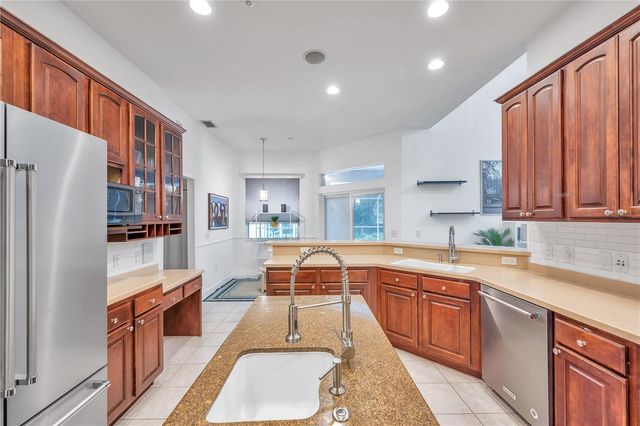 1507 W WINDHORST ROAD, Brandon, FL 33510