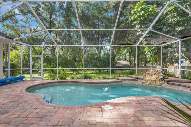 1507 W WINDHORST ROAD, Brandon, FL 33510