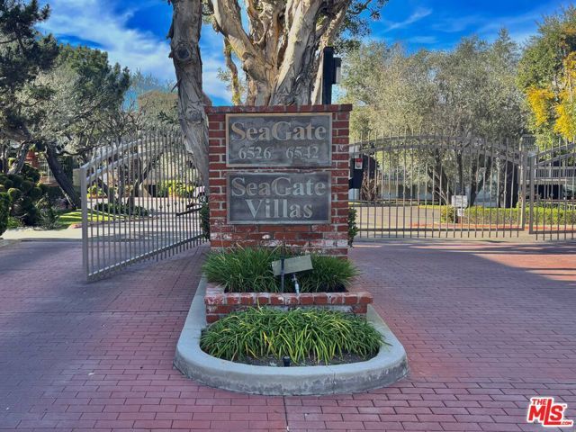 6526 Ocean Crest Drive 102, Rancho Palos Verdes, CA 90275