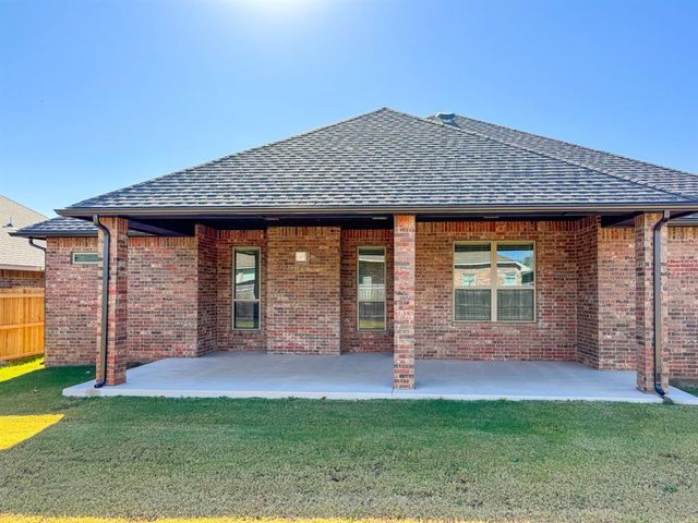 2913 Summit Hollow Circle, Norman, OK 73071