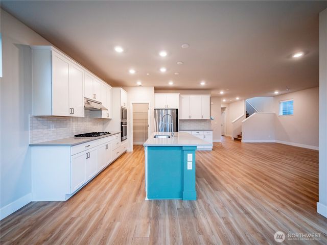 5393 CENTURY Place NE, Lacey, WA 98516