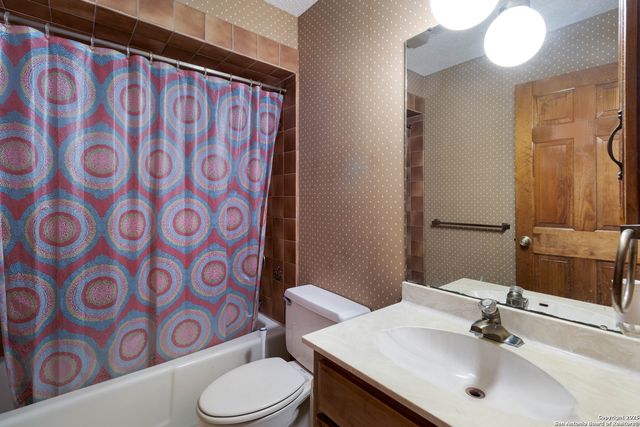 29342 seabiscuit, Fair Oaks Ranch, TX 78015