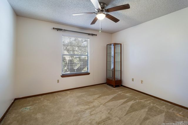 29342 seabiscuit, Fair Oaks Ranch, TX 78015