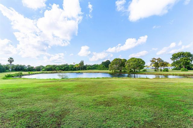 9286 Vista Del Lago, Boca Raton, FL 33428