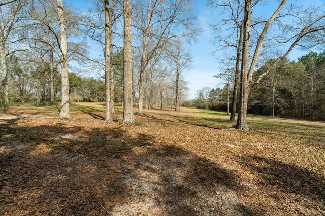 119 Betty Ln., Poplarville, MS 39470