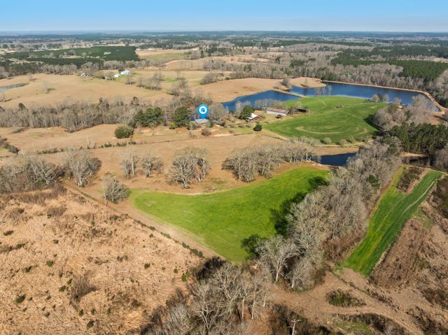 119 Betty Ln., Poplarville, MS 39470