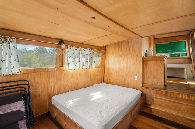 119 Betty Ln., Poplarville, MS 39470