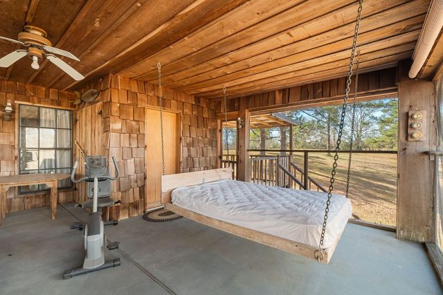 119 Betty Ln., Poplarville, MS 39470