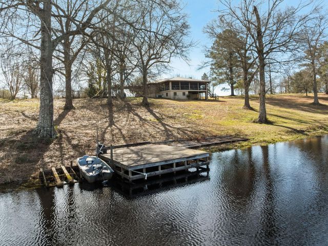 119 Betty Ln., Poplarville, MS 39470
