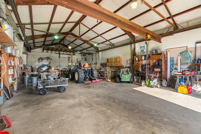 119 Betty Ln., Poplarville, MS 39470