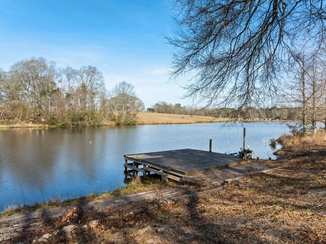 119 Betty Ln., Poplarville, MS 39470