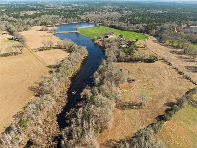 119 Betty Ln., Poplarville, MS 39470