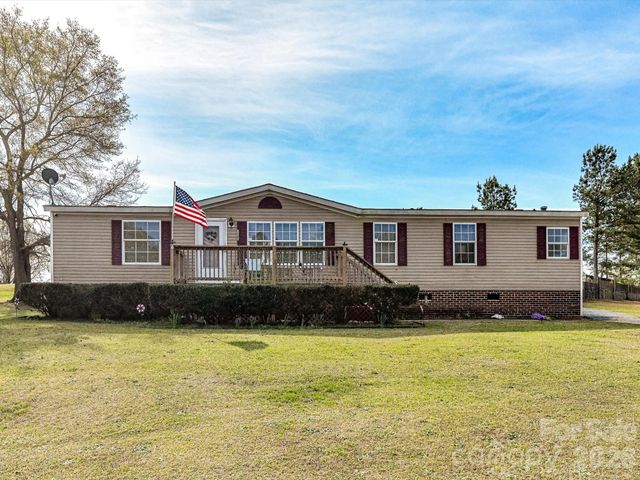 1565 Foxbrook Circle, Lancaster, SC 29720