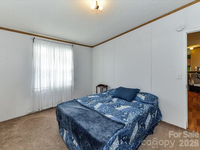 1565 Foxbrook Circle, Lancaster, SC 29720