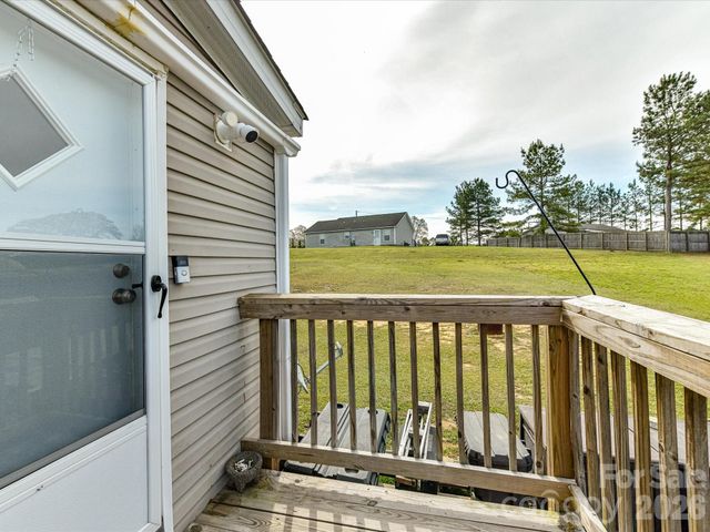 1565 Foxbrook Circle, Lancaster, SC 29720