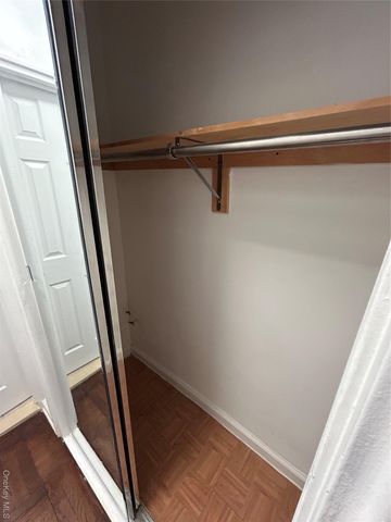 230 Pelham Road 2E, New Rochelle, NY 10805