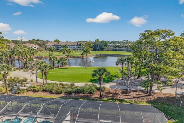 162 Cypress View DR C30, Naples, FL 34113