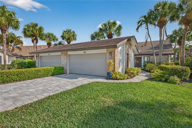 162 Cypress View DR C30, Naples, FL 34113