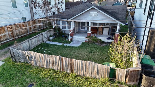 1107 E 27th Street, Houston, TX 77009