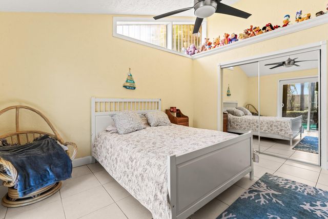 5789 Golden Eagle Circle, Palm Beach Gardens, FL 33418