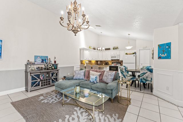 5789 Golden Eagle Circle, Palm Beach Gardens, FL 33418