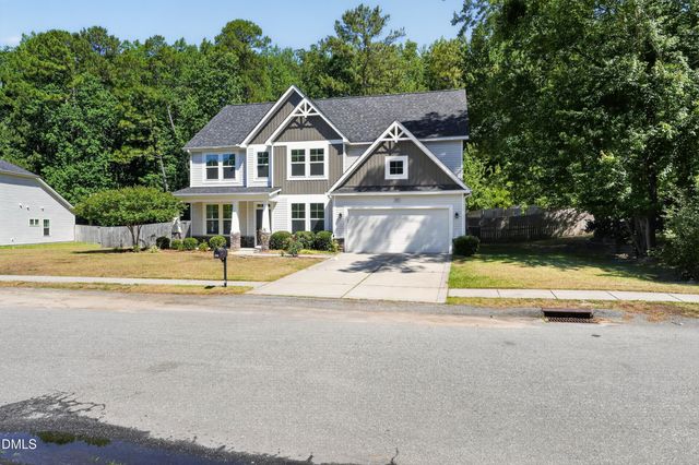 345 Birch Avenue, Spring Lake, NC 28390