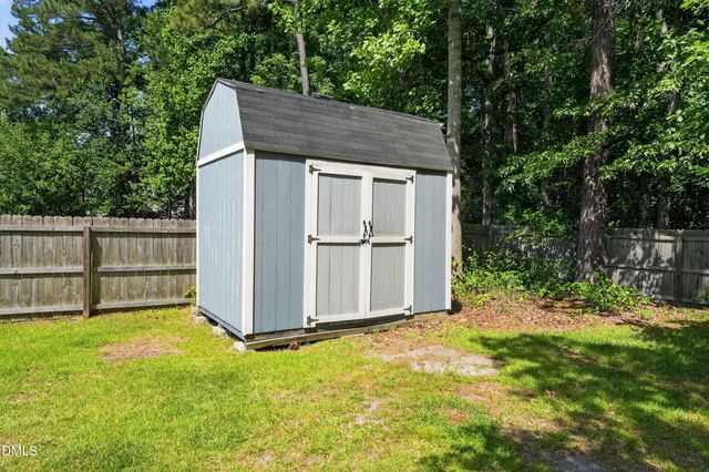345 Birch Avenue, Spring Lake, NC 28390