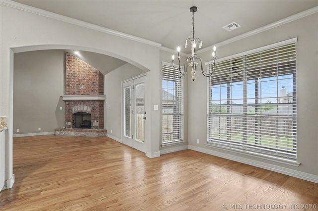 1004 W Elmira Street, Broken Arrow, OK 74012