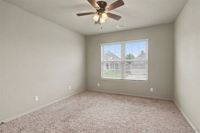 1004 W Elmira Street, Broken Arrow, OK 74012