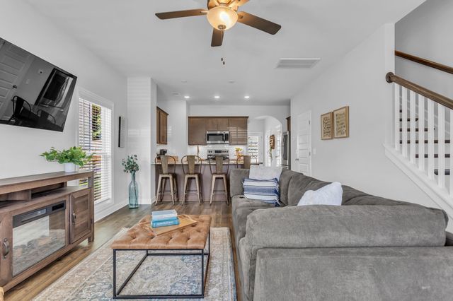 2563 Napa Valley Way, Columbia, TN 38401