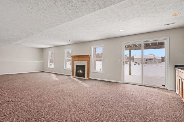 7373 Brewer Drive, Hudsonville, MI 49426