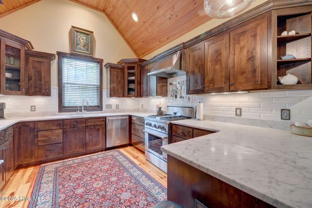 2039 Jefferson Street, Wilmington, NC 28401