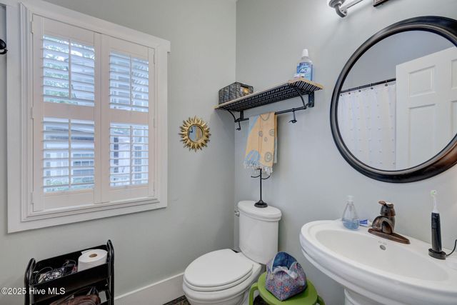 2039 Jefferson Street, Wilmington, NC 28401