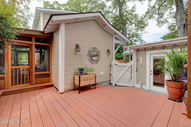 2039 Jefferson Street, Wilmington, NC 28401
